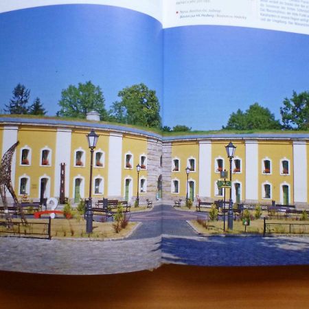 Der Kleine Bauernhof Keine Arbeiter Zadnych Pracownikow Apartman Lubiatow  Kültér fotó