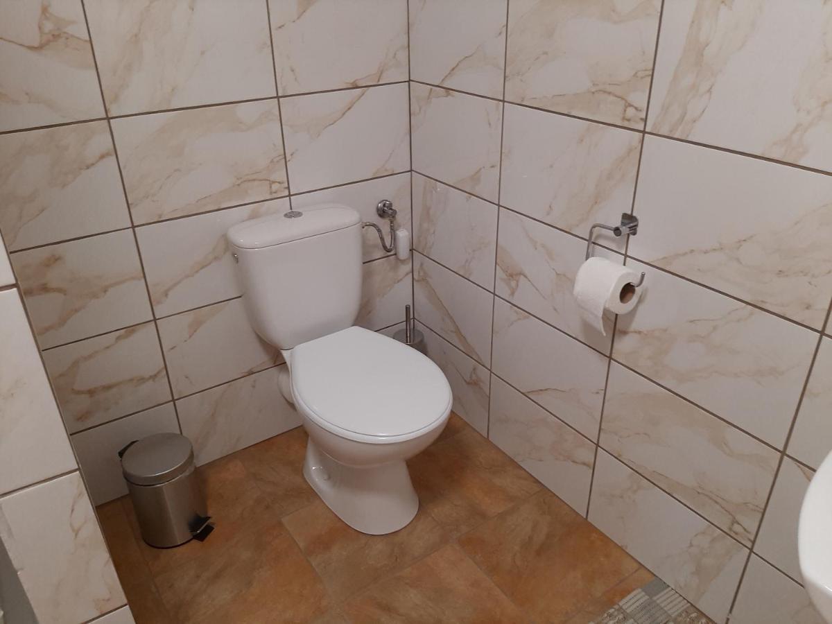 Der Kleine Bauernhof Keine Arbeiter Zadnych Pracownikow Apartman Lubiatow  Kültér fotó