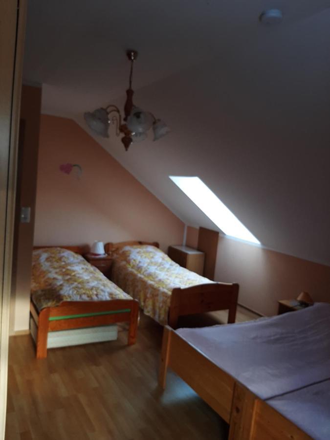 Der Kleine Bauernhof Keine Arbeiter Zadnych Pracownikow Apartman Lubiatow  Kültér fotó