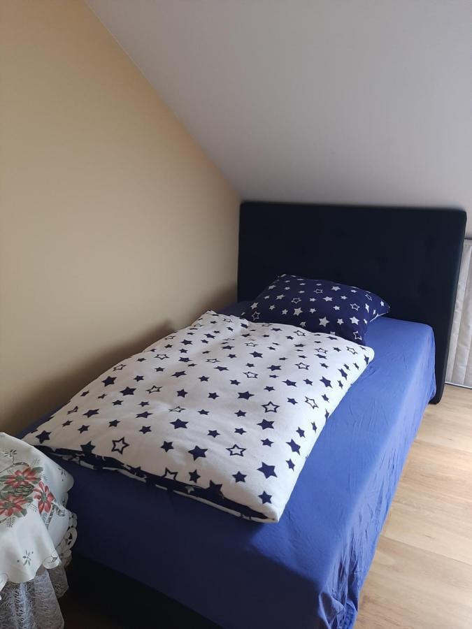 Der Kleine Bauernhof Keine Arbeiter Zadnych Pracownikow Apartman Lubiatow  Kültér fotó