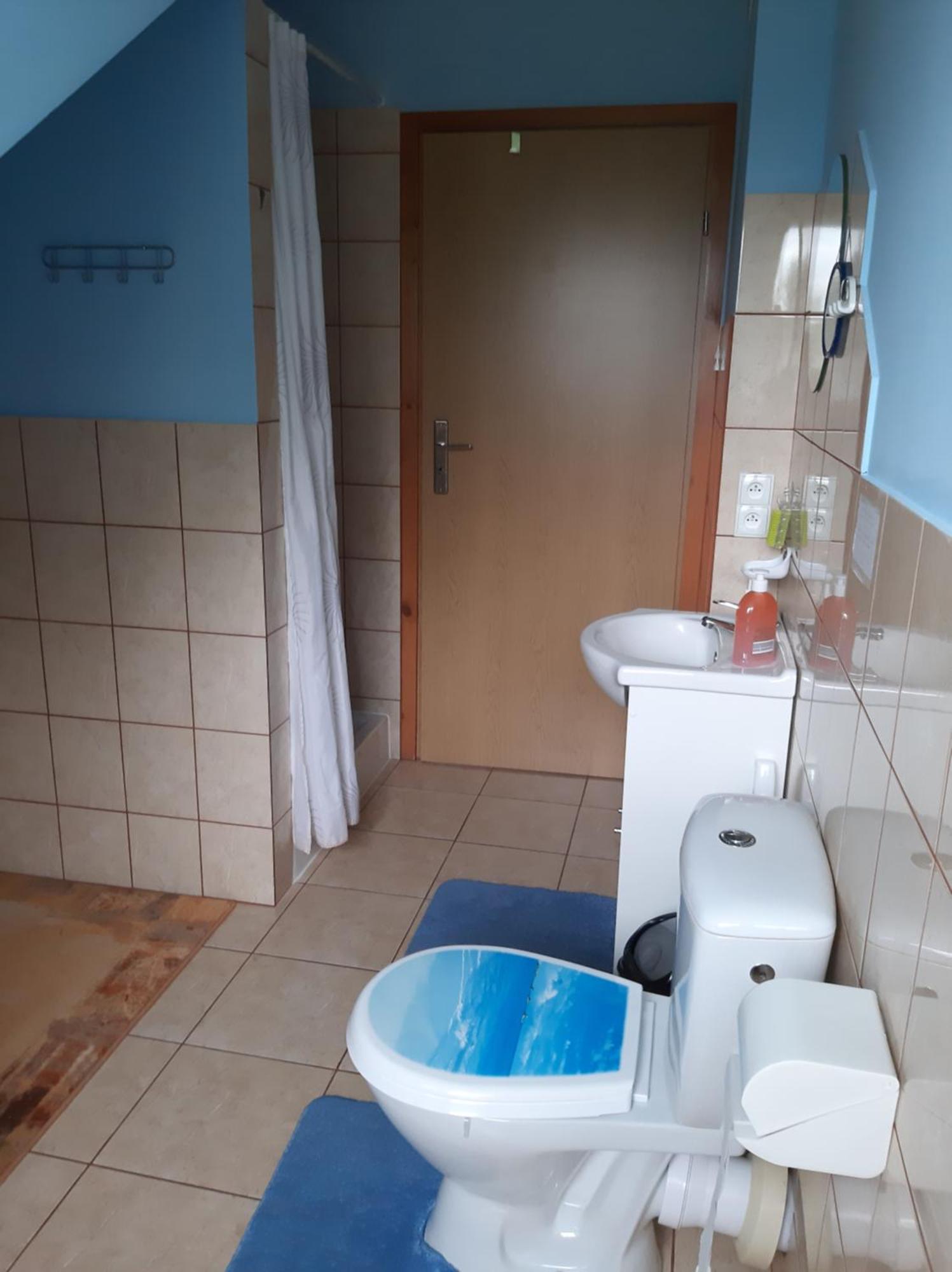 Der Kleine Bauernhof Keine Arbeiter Zadnych Pracownikow Apartman Lubiatow  Szoba fotó